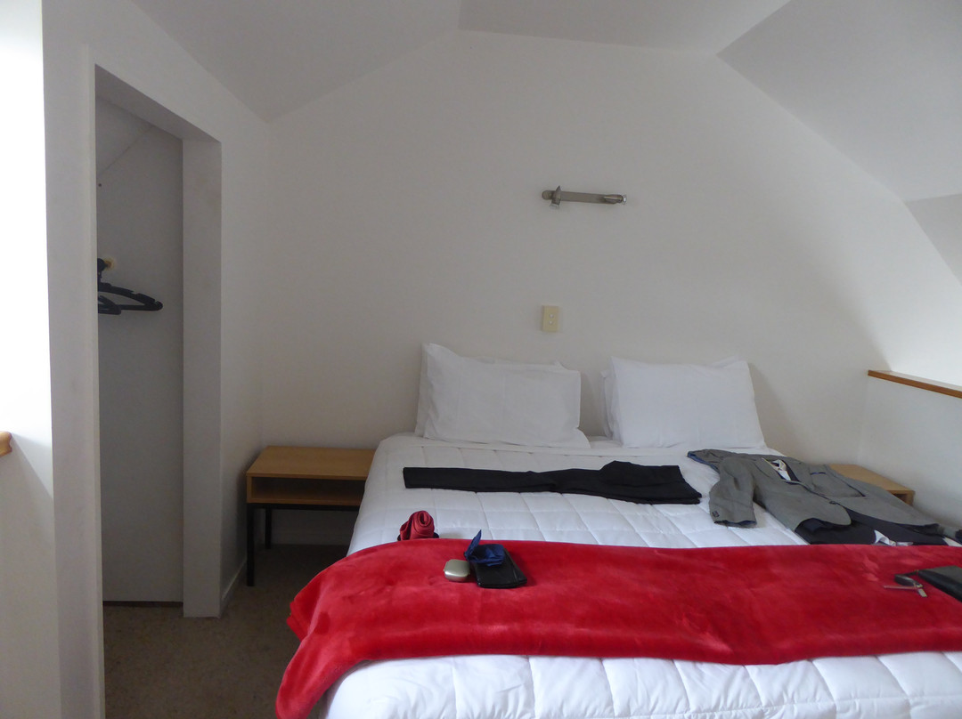 The Claremont Motel & Apartments主图