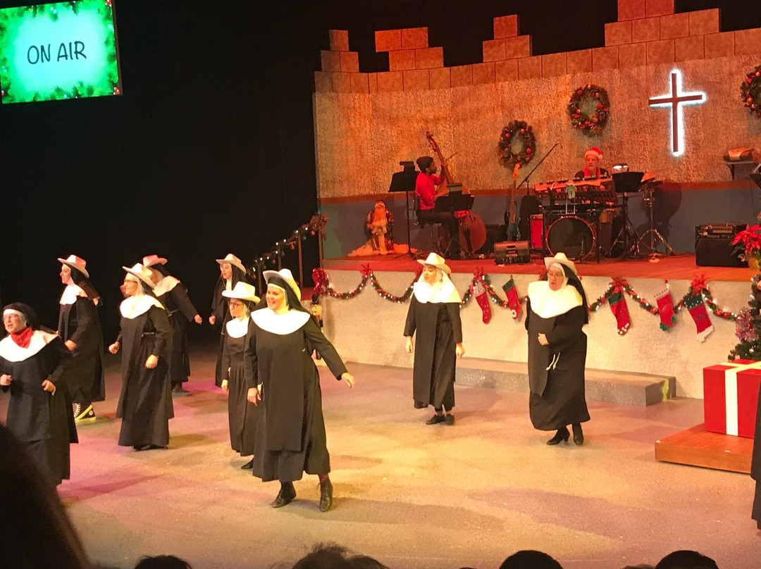 Woodford Theatre-Versailles必去景点