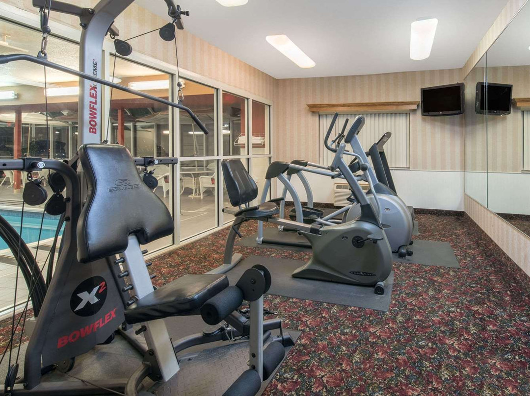 Ramada Limited Bismarck Northeast主图