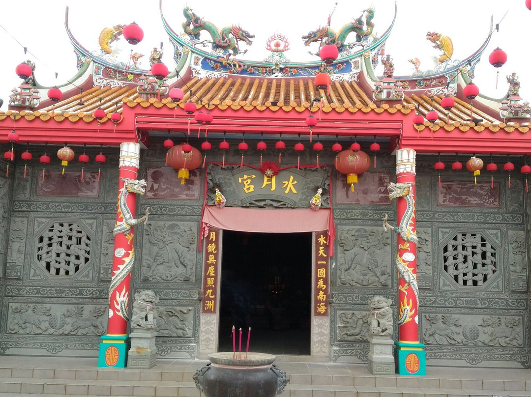 Water and Moon Temple-话望生必去景点