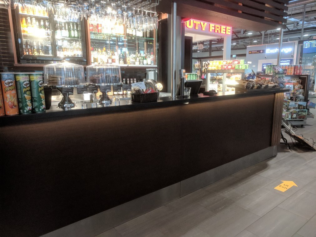 Vennesla餐馆和美食-Deli De Luca Kjevik Utland