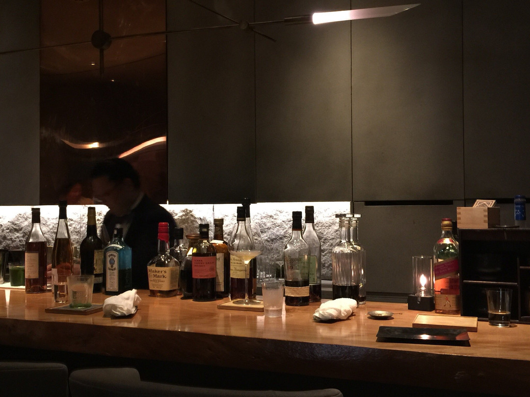 MIXOLOGY SALON