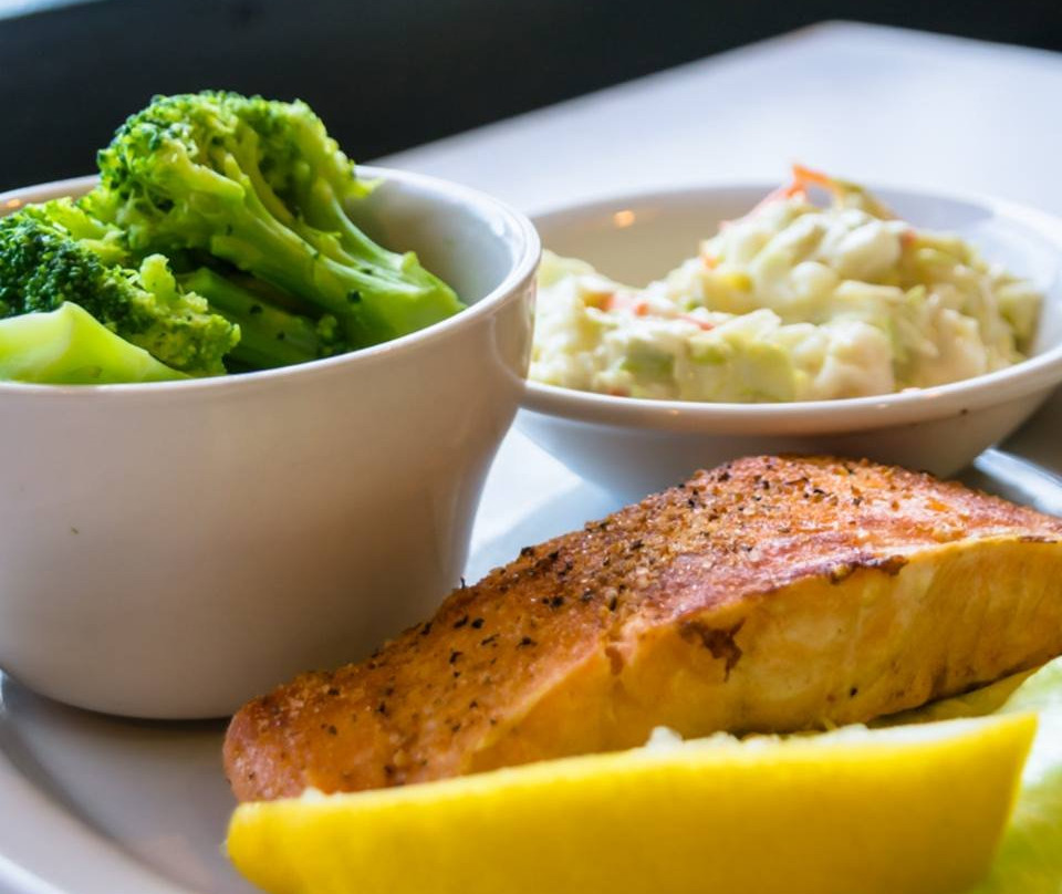 考考纳餐馆和美食-Landreman's Family Restaurant