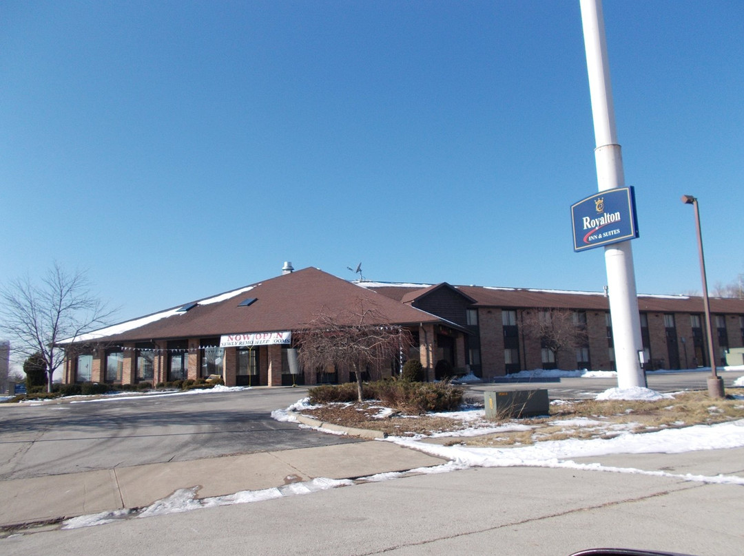 Royalton Inn and Suites Wilmington主图