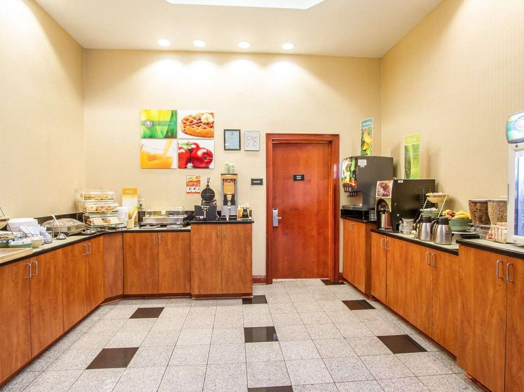 Quality Inn & Suites Greenville I-65主图