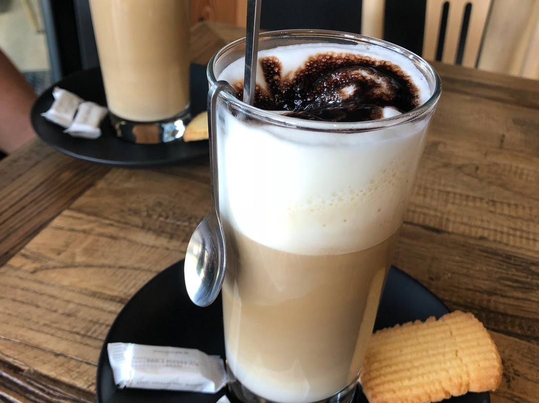 La Rue des Biscuits-Cereste必去景点