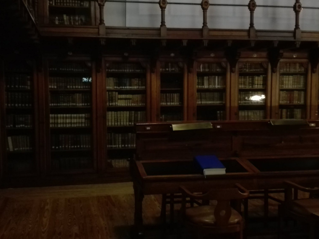 Antigua Facultad de Medicina-萨拉戈萨省必去景点