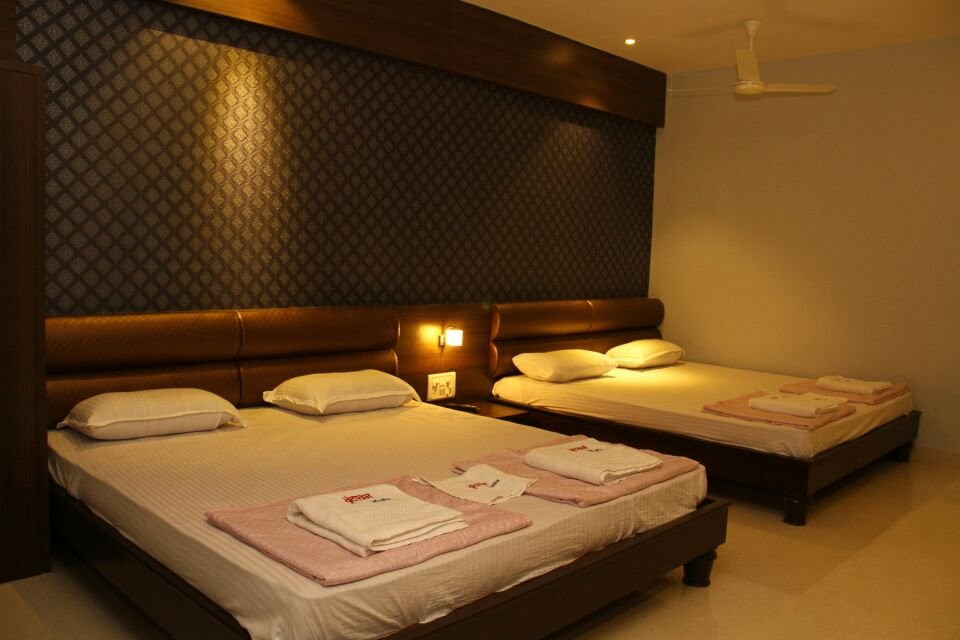 Vrundavan Deluxe主图