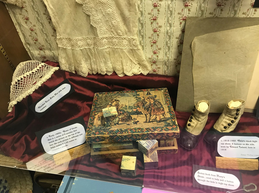 Pleasant Valley Historical Society Museum & Botanical Gardens-卡马里奥必去景点