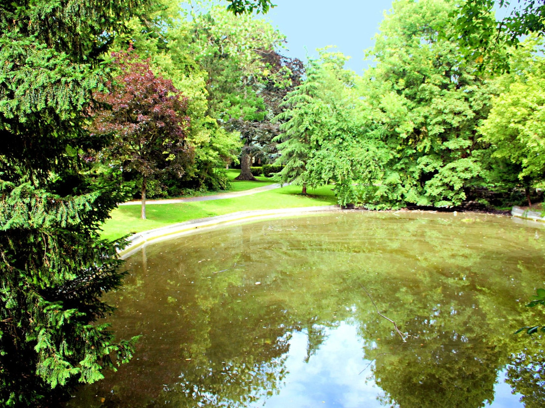 Parc du Waux-Hall-蒙斯必去景点