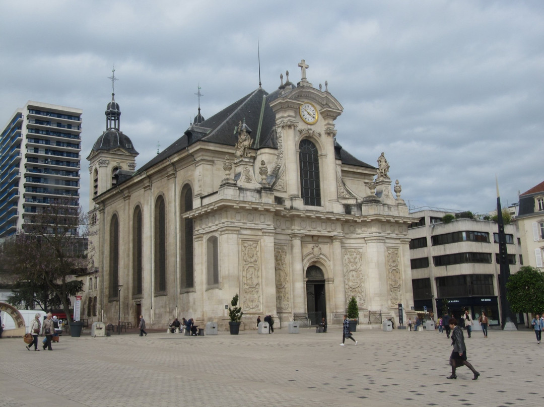 Place Charles-III-南锡必去景点