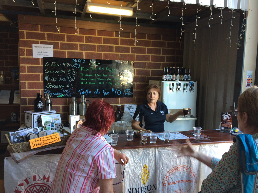 Three Rivers Brewing Company-曼杜拉必去景点