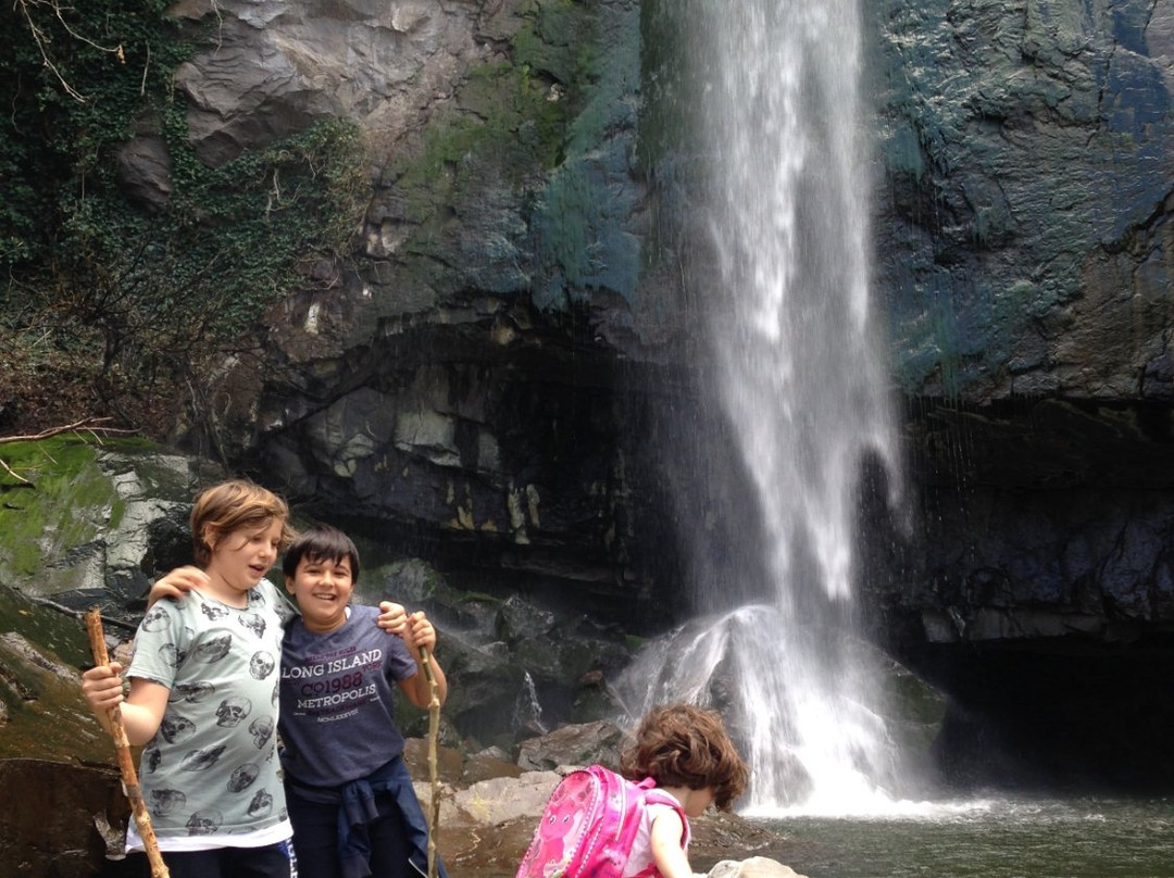 Su Ucuran Selalesi-阿利亚加必去景点