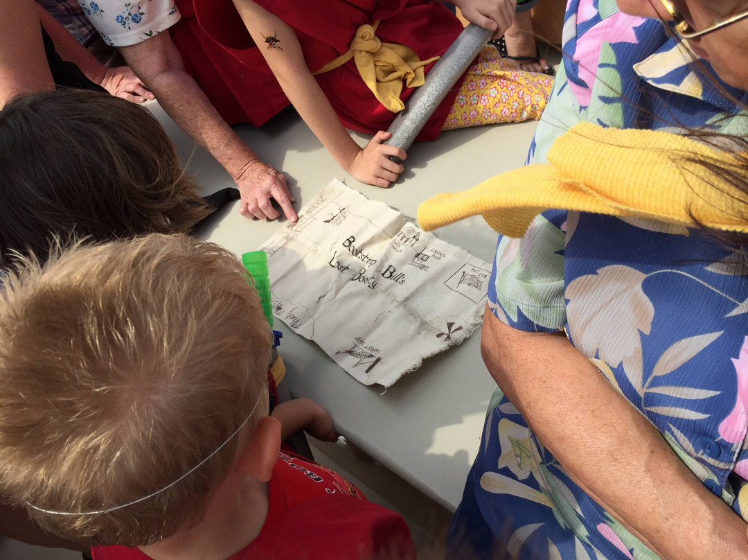 Pirate Ship Adventures of Chincoteague-钦科蒂格岛必去景点