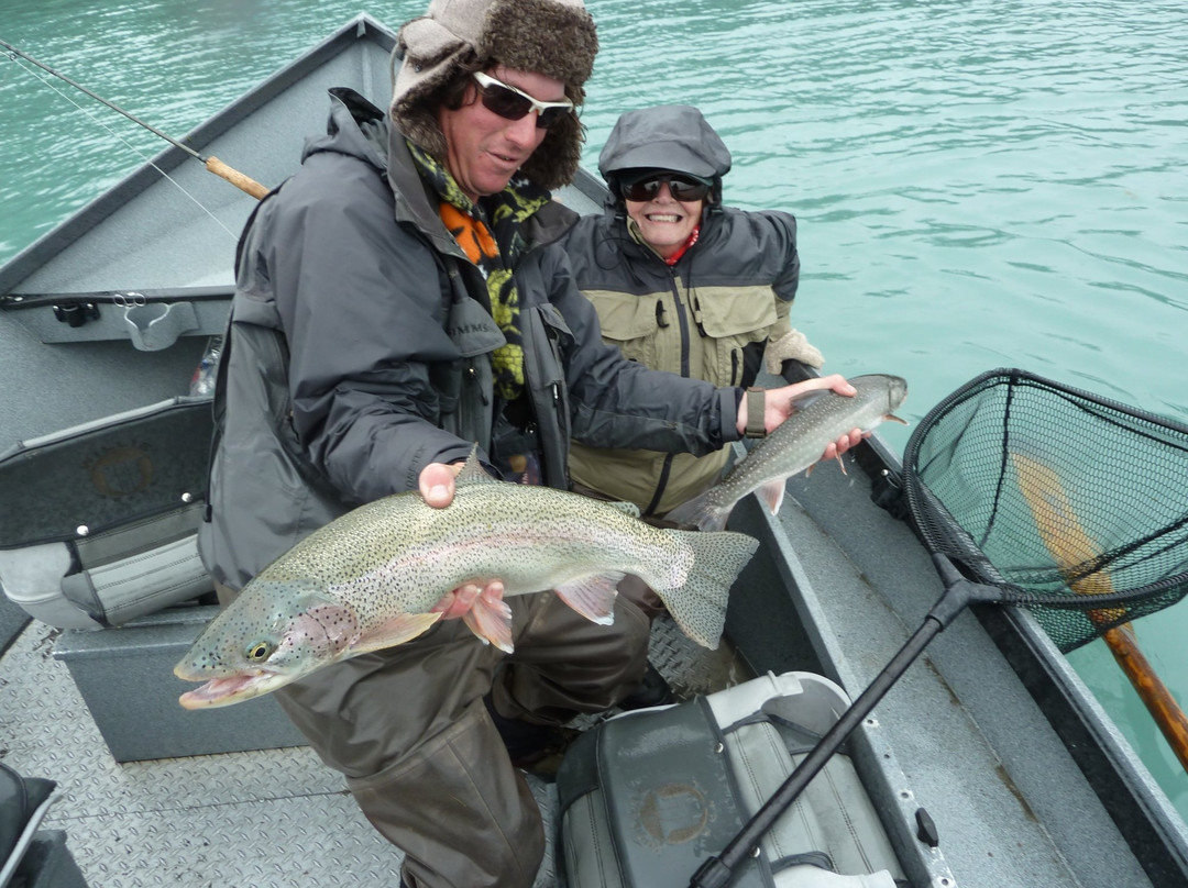 Kenai Cache Outfitters-Cooper Landing必去景点