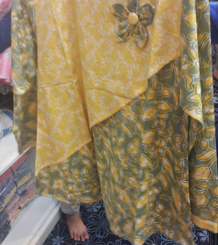 Pusat Grosir Batik Setono景点图片