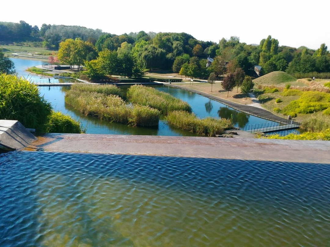 Parc Georges-Valbon景点图片