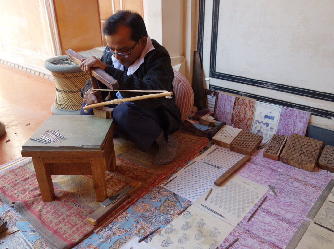 安诺其手绘博物馆-斋蒲尔必去景点