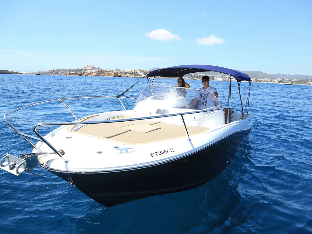 Bluemarine Charter-伊维萨必去景点