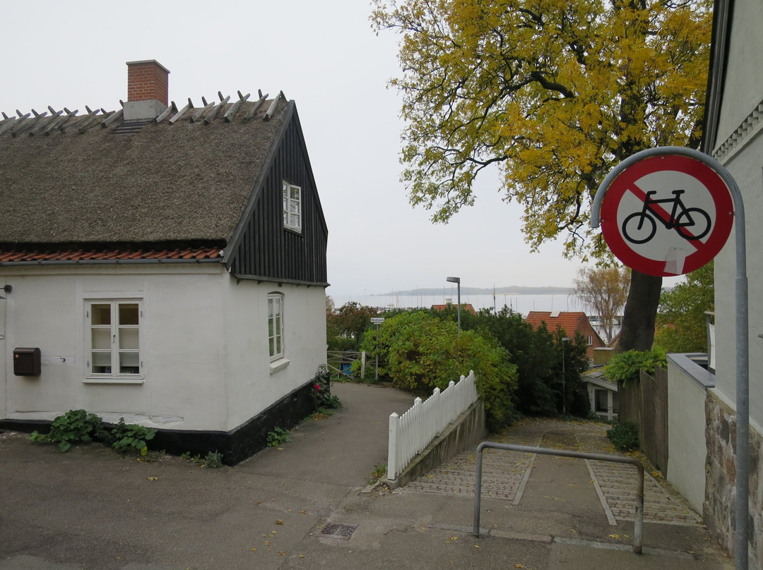 Sankt Joergenbjerg Church景点图片
