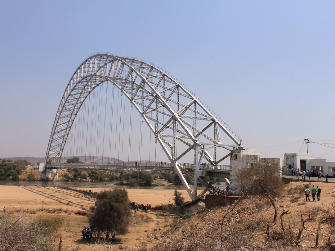 Birchenough Bridge景点图片