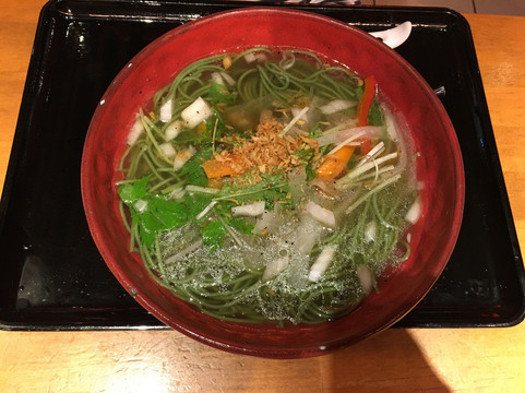 ちゃぶ屋とんこつらぁ麺CHABUTON 京都ヨドバシ店主图