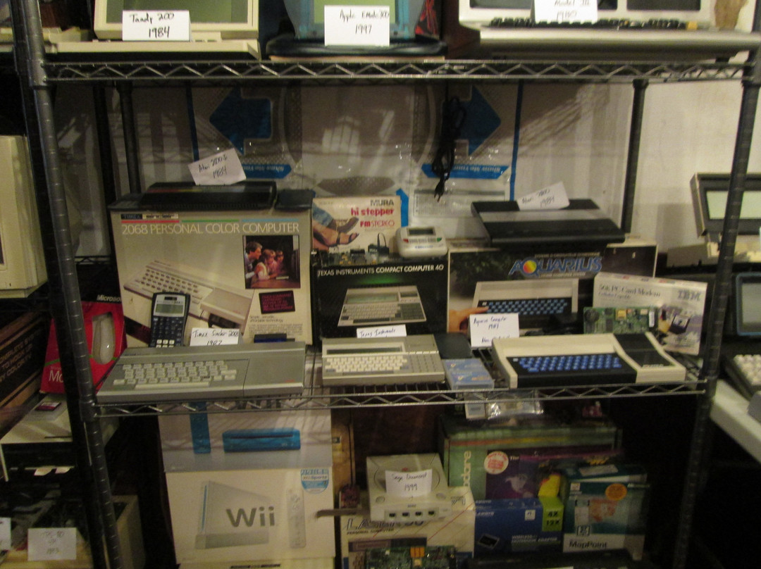 Mr Robot Shop - Museum-Canton必去景点