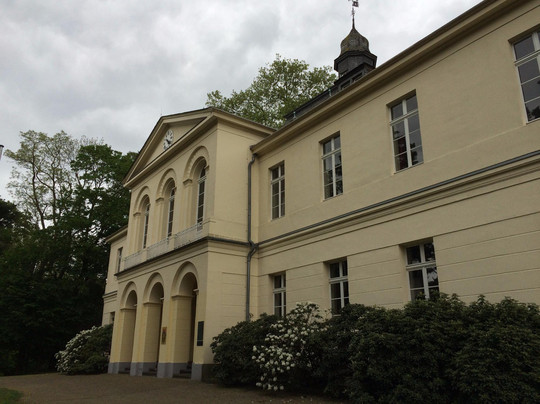 Schloss Eller-杜塞尔多夫必去景点