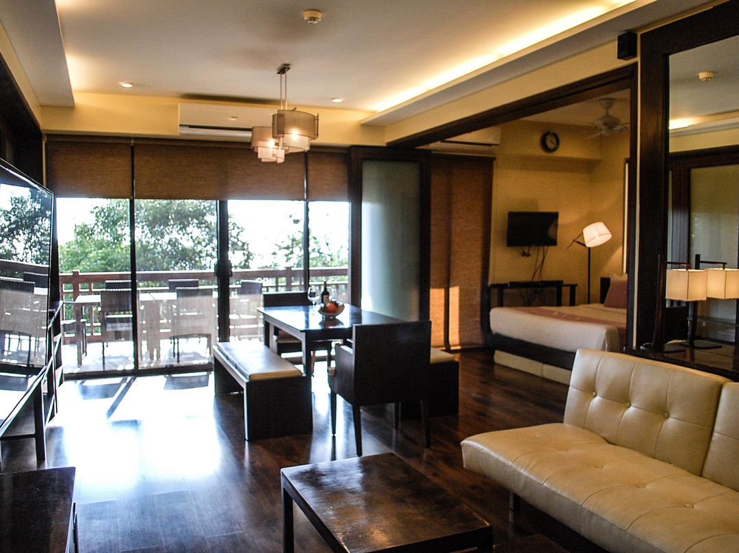Amara Residences