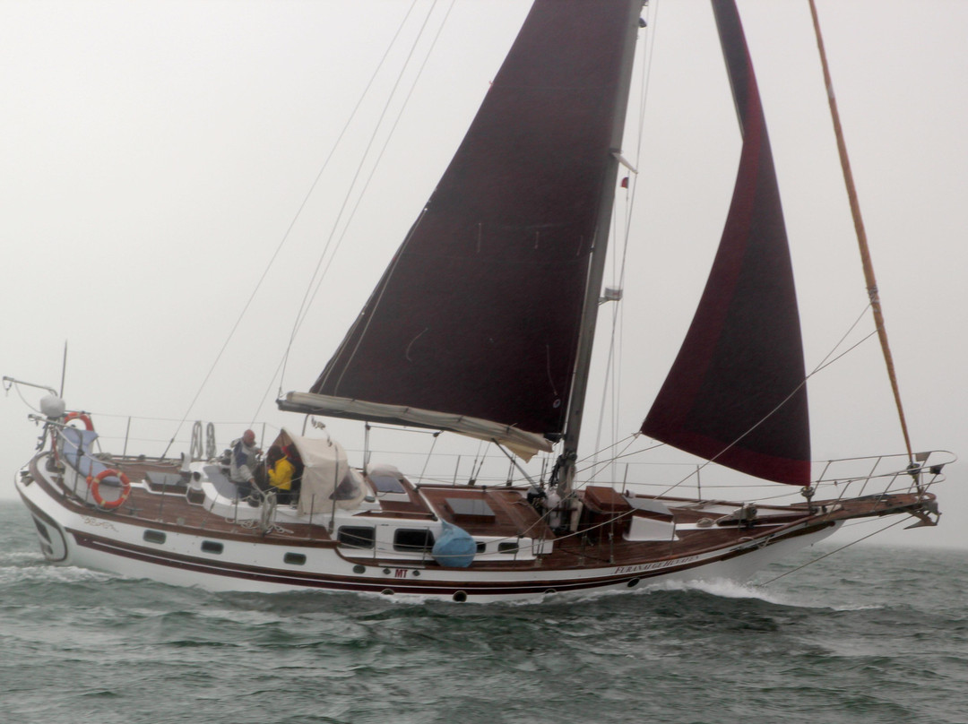 Furanai Sailboat Tours-里斯本必去景点