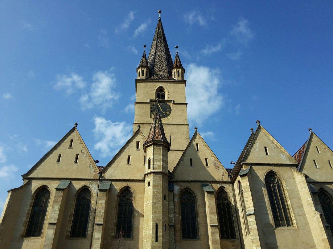 Lutheran Evangelical Cathedral & Tower景点图片