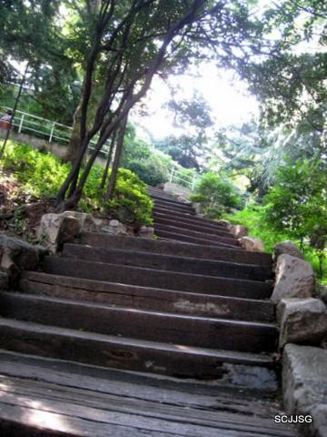 高塔画廊-釜山必去景点
