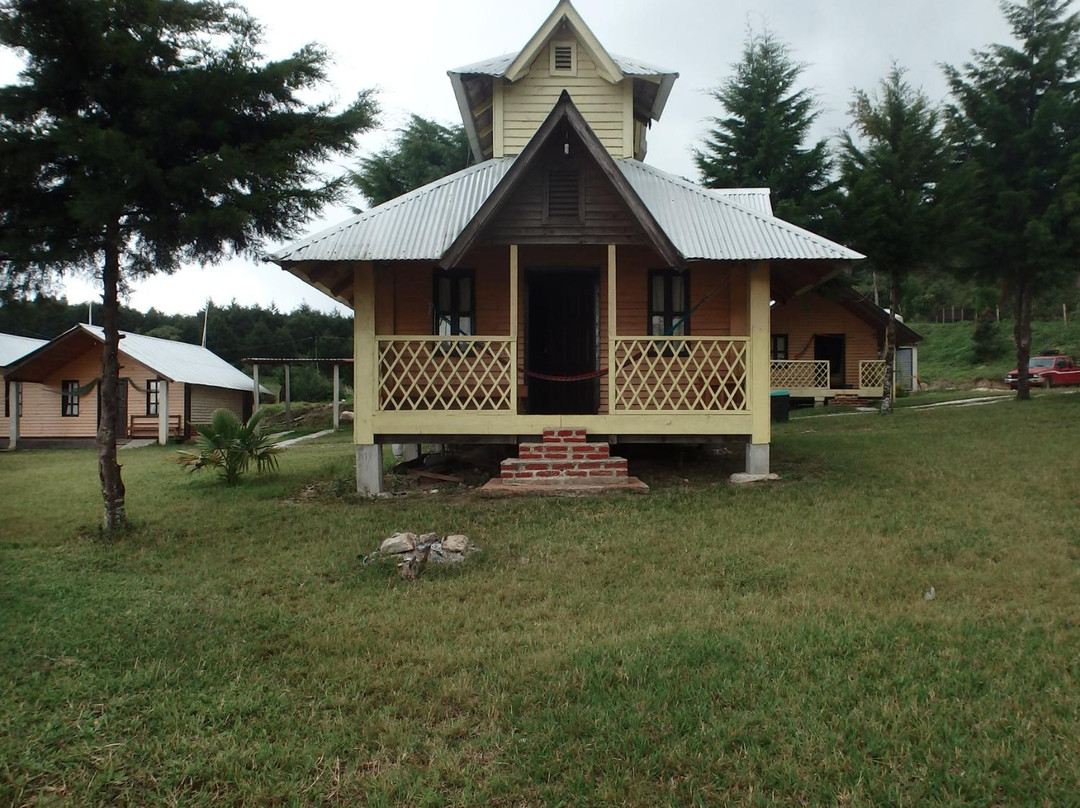 特里斯可天堂小屋酒店