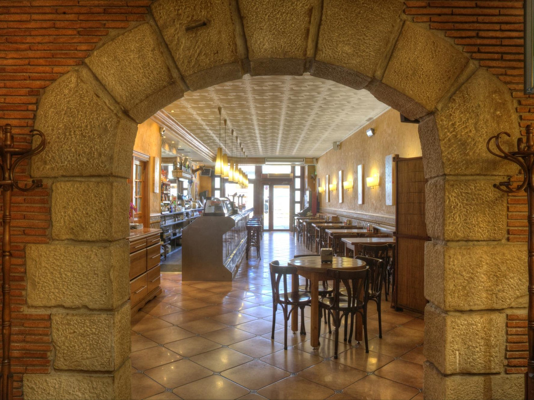 Puigverd de Lleida餐馆和美食-Restaurant L'Isard
