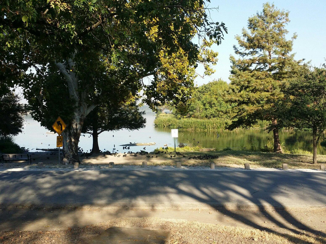 白岩湖公园-达拉斯必去景点