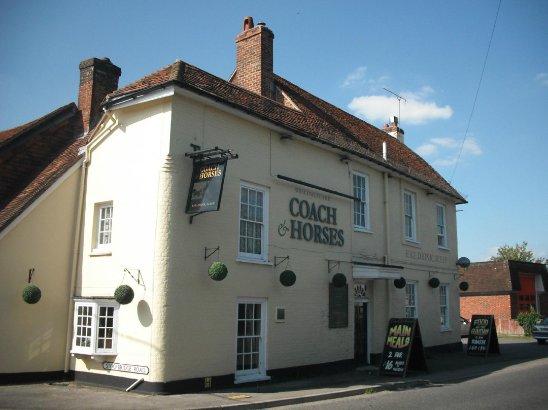 Sutton Scotney餐馆和美食-The Coach & Horses