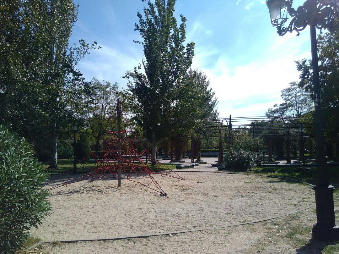 Parque De Los Castillos-艾科坎必去景点