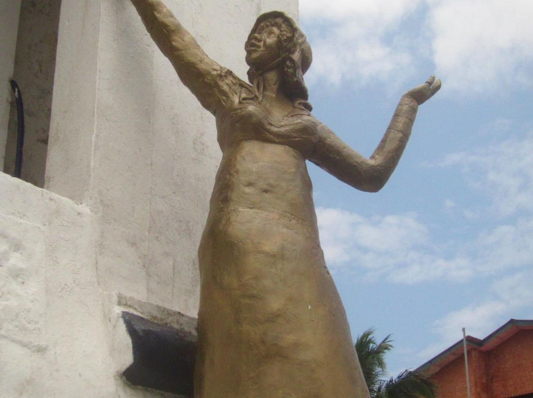 Centennial  Pavilion-蒙罗维亚必去景点