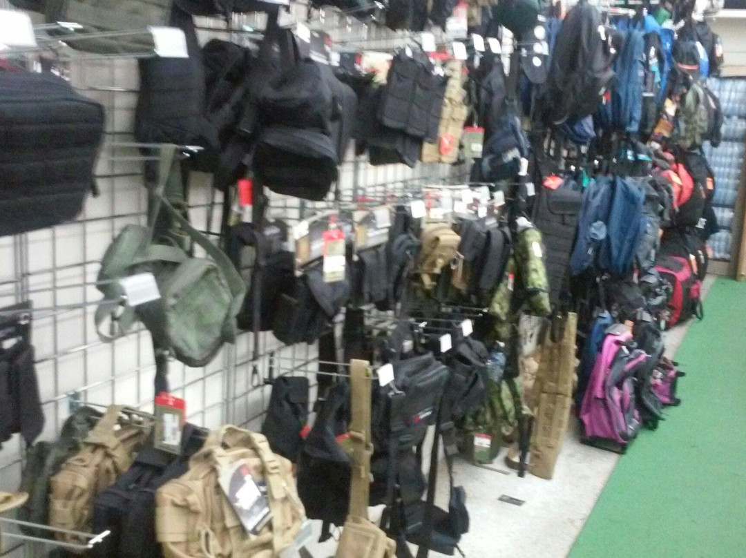 Army Navy Outdoors-戴维必去景点