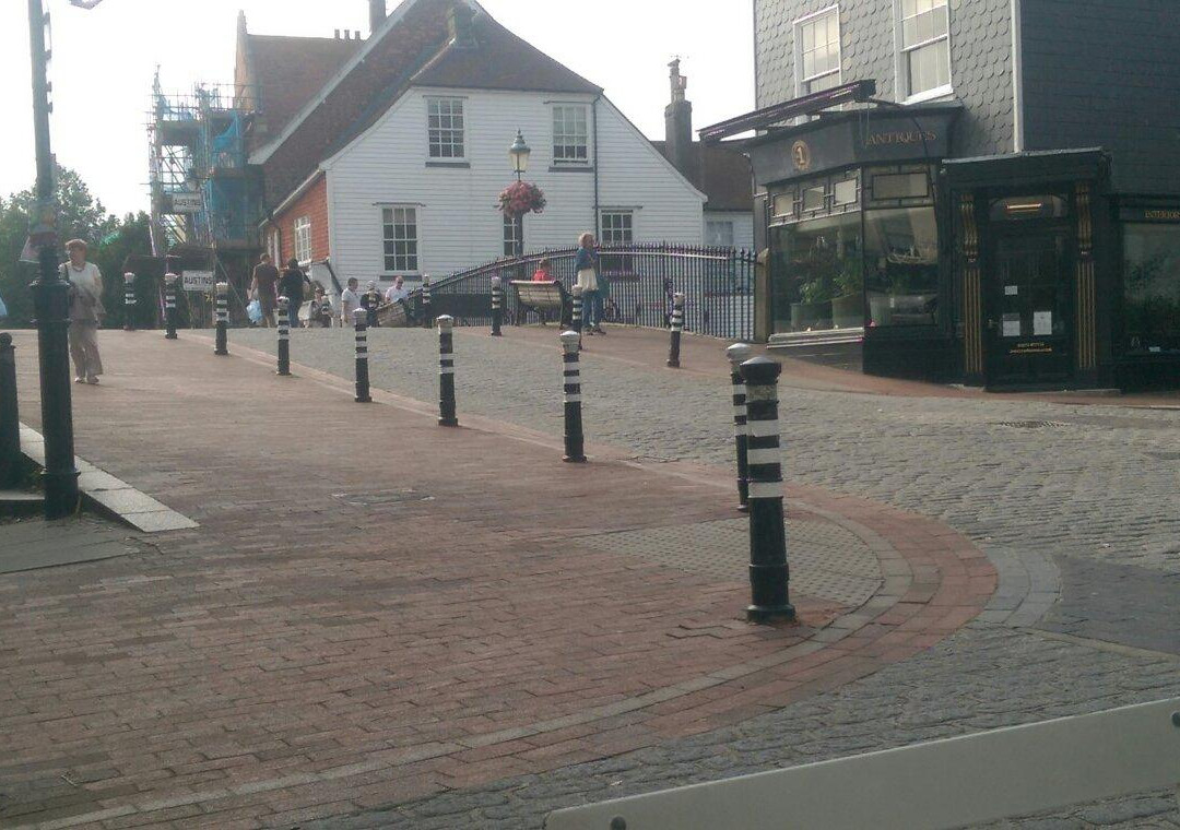 Cliffe High Street景点图片