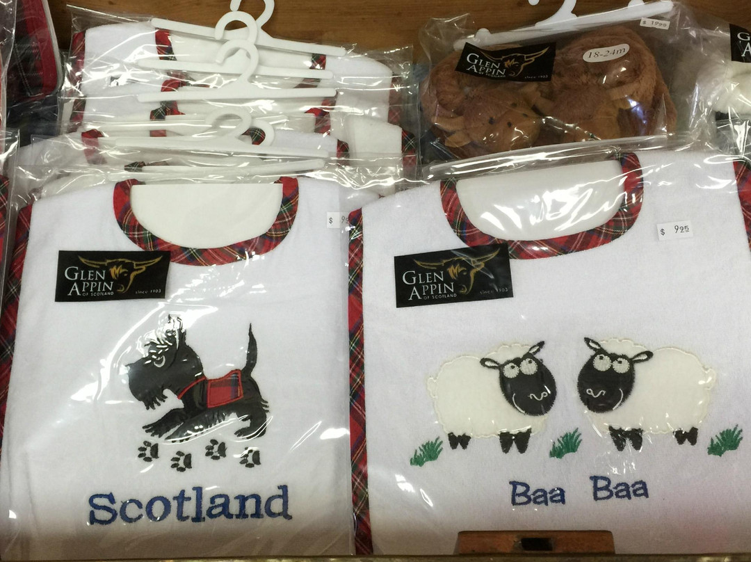 MacLeods Scottish Shop景点图片