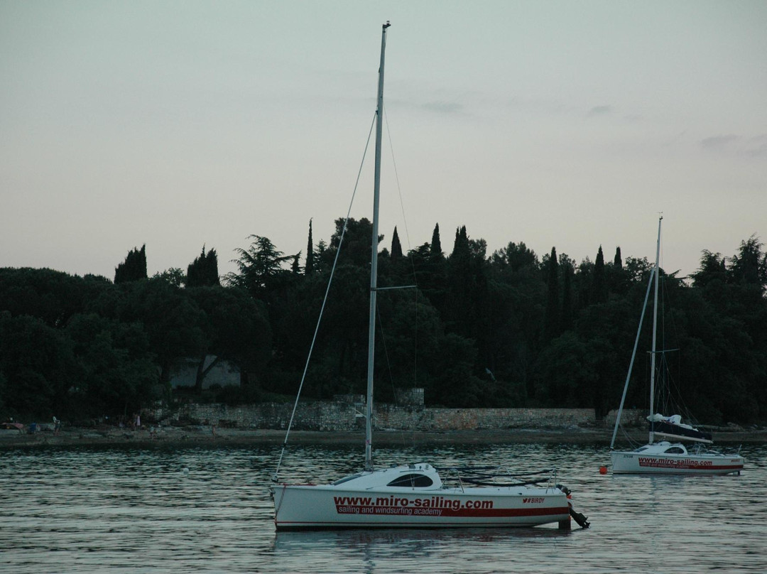 Miro Sailing & Windsurfing Academy-Lovrecica必去景点