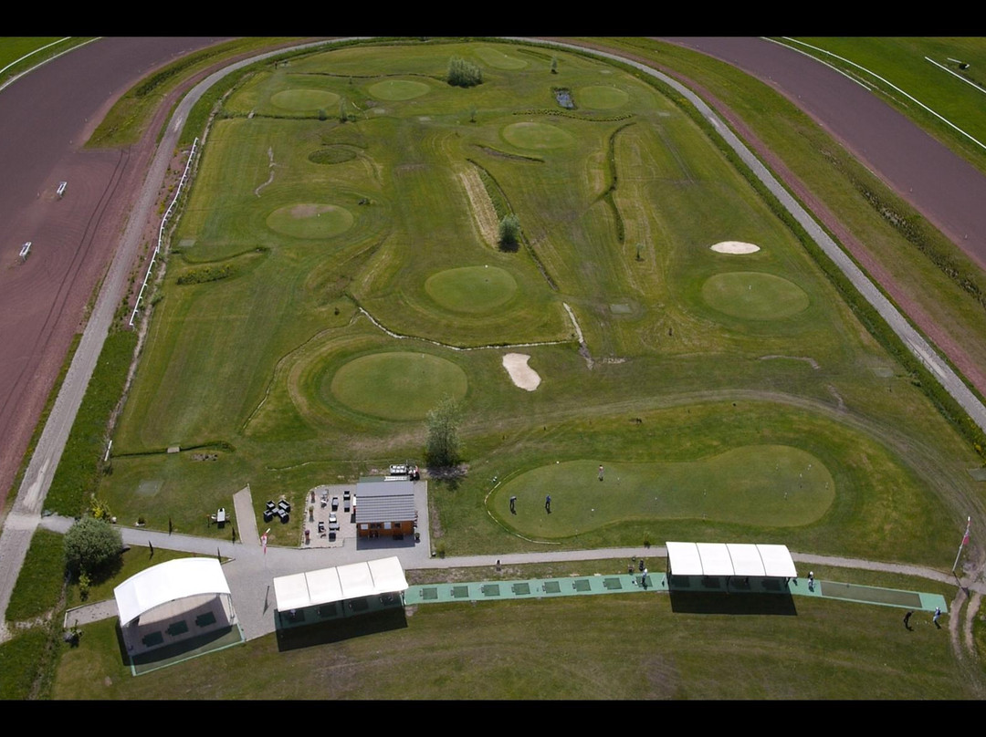Golf de l'Hippodrome-迪沃恩莱班必去景点