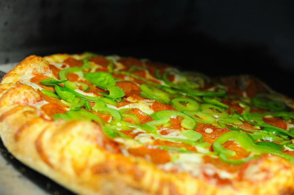 Youngstown餐馆和美食-Carasella's Pizzeria