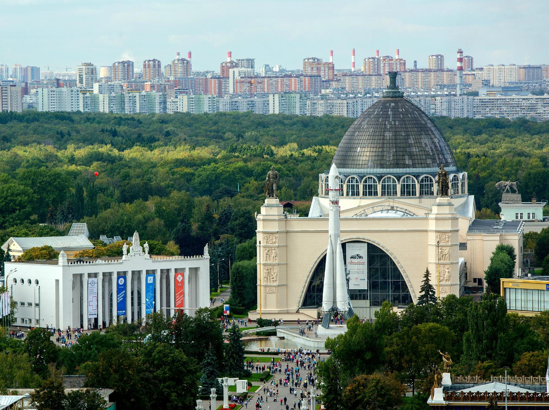 The Exhibition of Achievements of National Economy (VDNKh)-莫斯科必去景点