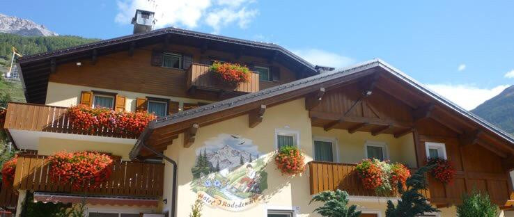 Hotel I Rododendri