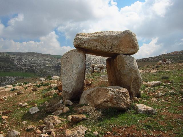 Wadi Jadid-米底巴必去景点