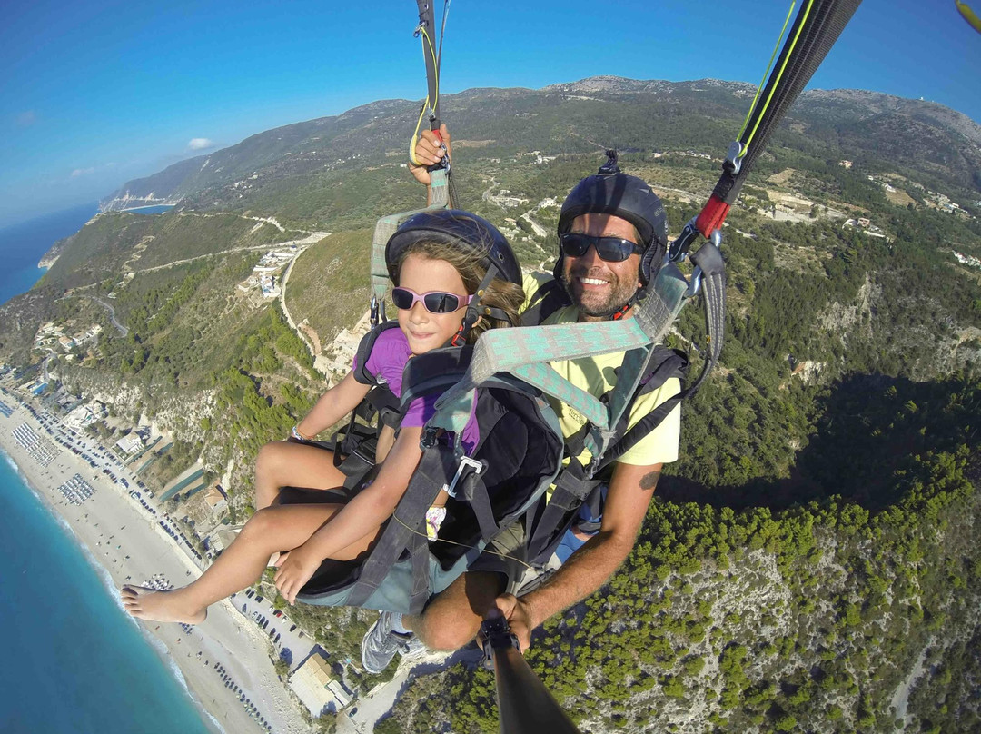 Lefkada Paragliding-Agios Nikitas必去景点