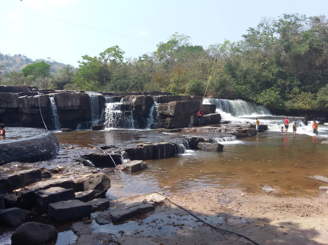 Cachoeira Central de Salto do Céu景点图片