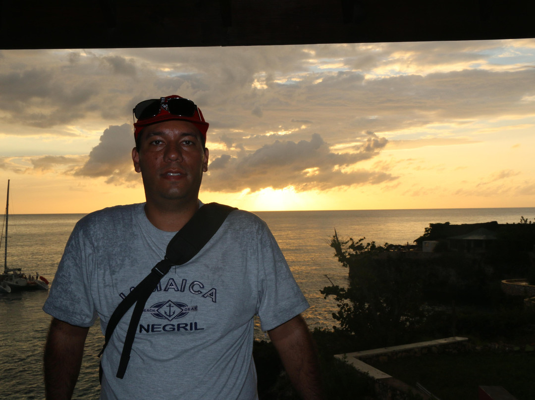 Negril Sunset Tours景点图片